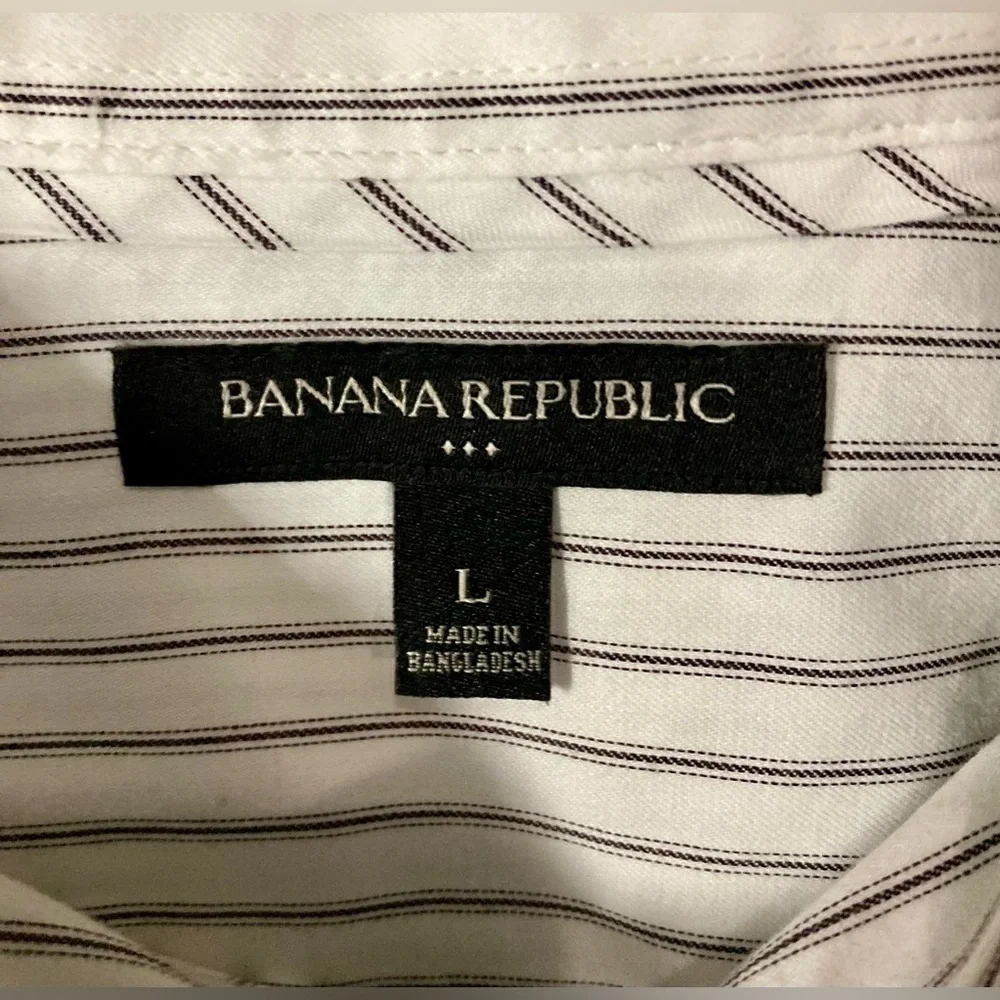 Banana Republic Men’s Large Black/White Striped Button‎ Down Shirt